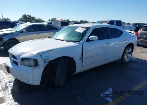 2010 Dodge Charger R/T из США, поврежденный, VIN 2B3CA8CT2AH316190